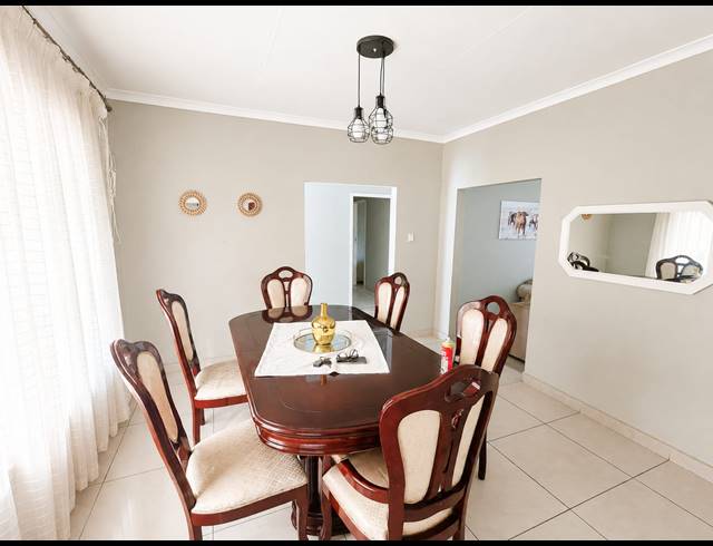 4 BEDROOM HOUSE FOR SALE IN WESTVILLE